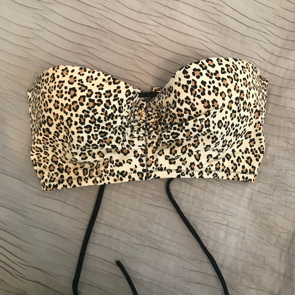 Cheetah VS bikini top